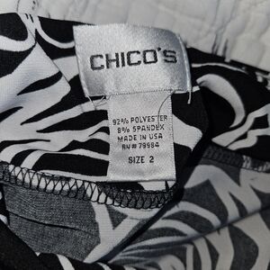Chico's Black and White Patterned Garment